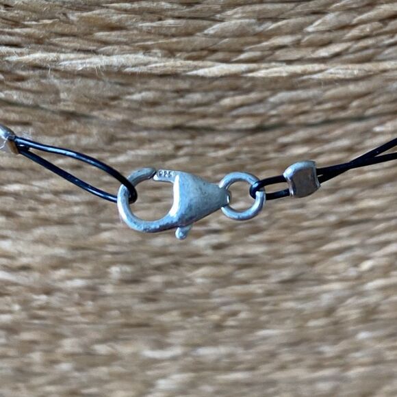 Contemporary necklace  - Picture 3 of 4